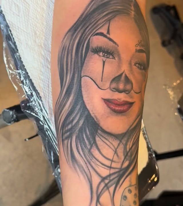 Chicano payasa portrait with clown face paint, tattooed by Josue in Sherman Oaks