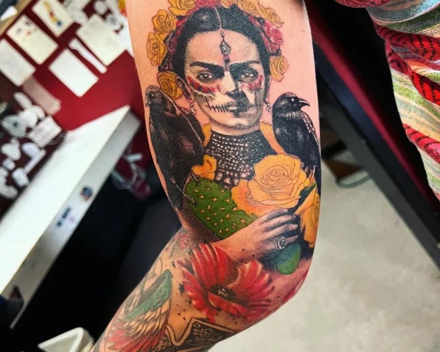 Frida Kahlo color portrait with yellow roses and ravens, from the American Ink studio